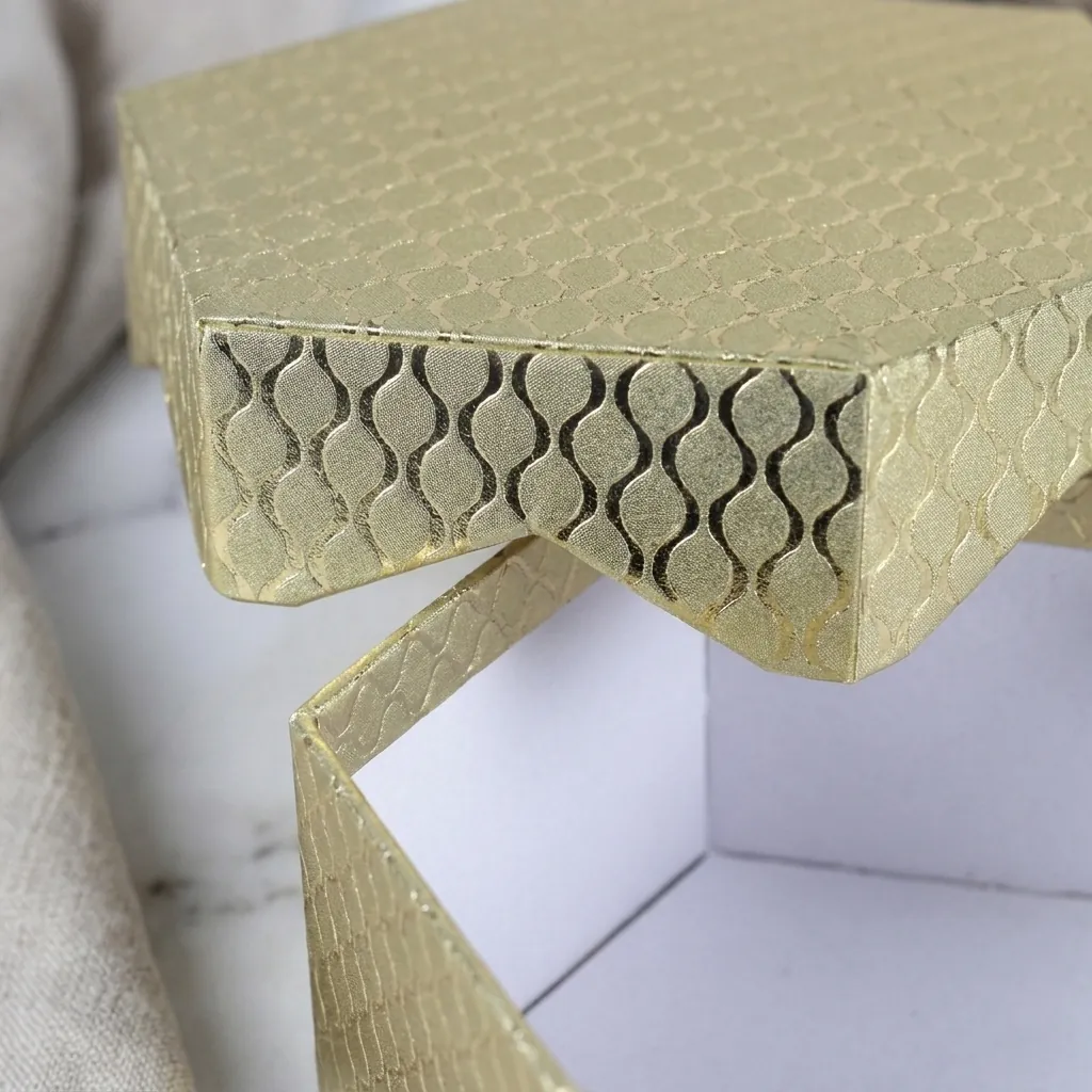 Custom Textured Hexagon Rigid Gift Box 2